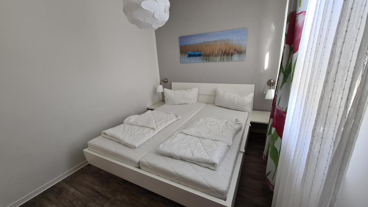 Appartement Bernstein à Gelbensande Extérieur photo