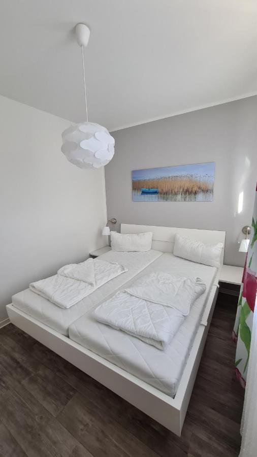 Appartement Bernstein à Gelbensande Extérieur photo